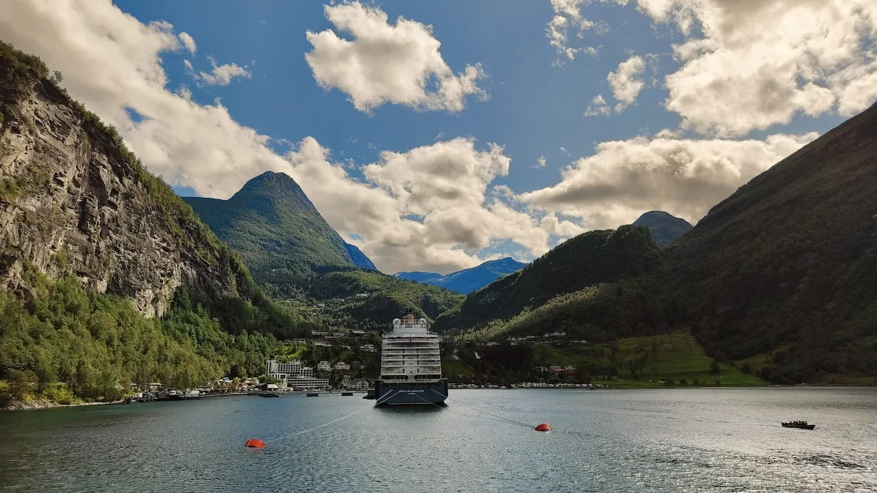 A picture of the Norway fjords